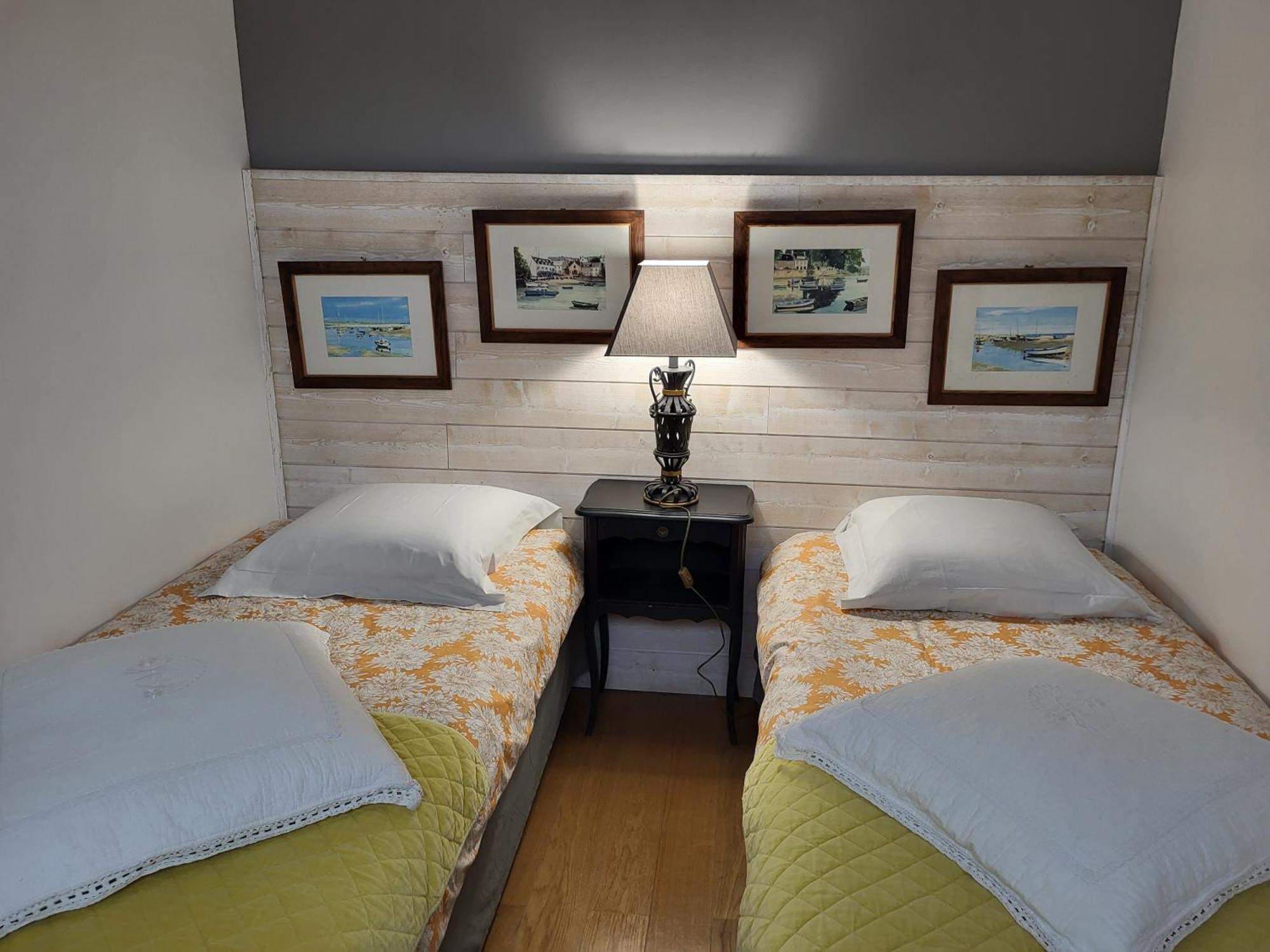 Les Glycines Bed and Breakfast Ury Εξωτερικό φωτογραφία
