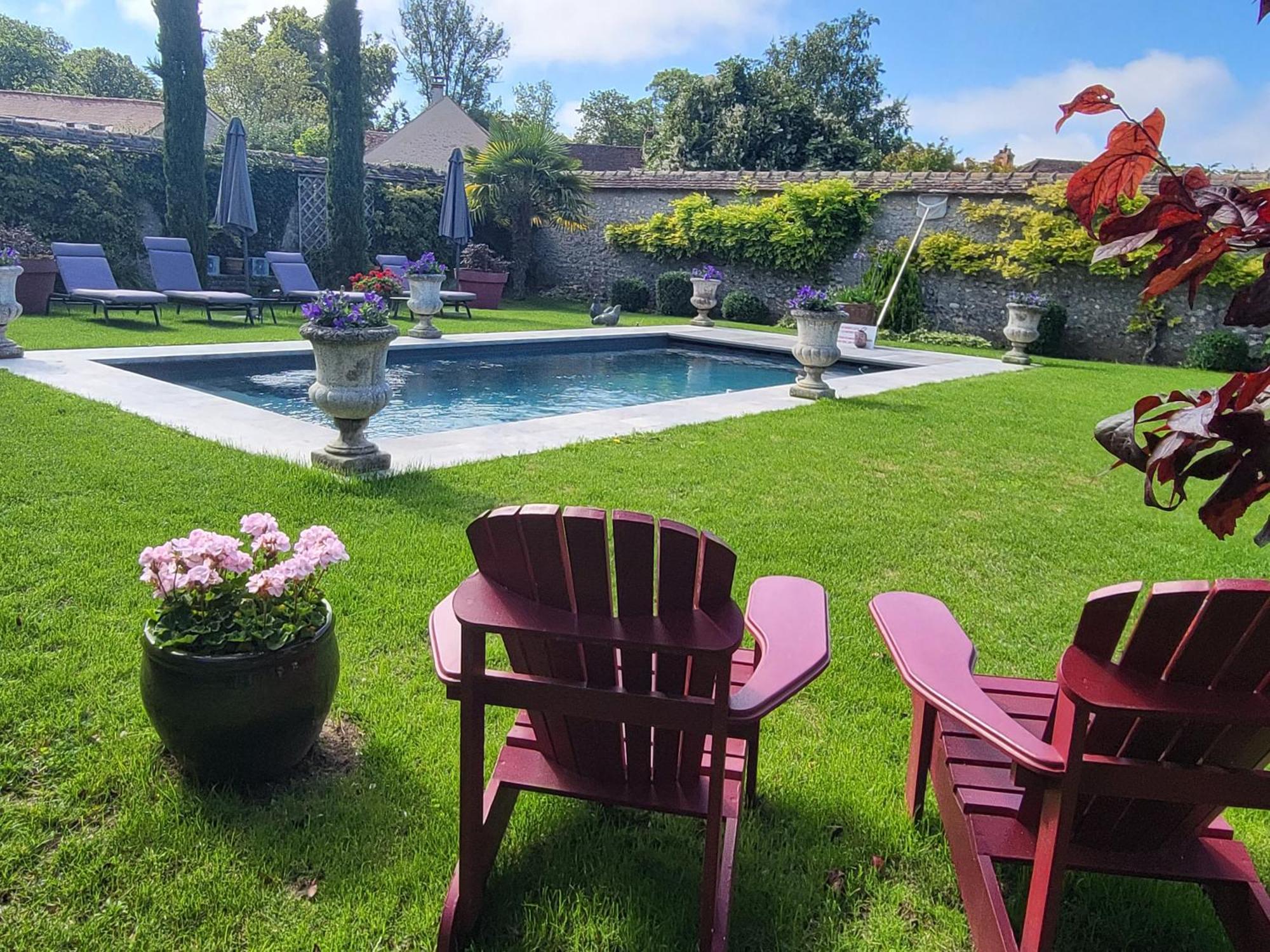 Les Glycines Bed and Breakfast Ury Εξωτερικό φωτογραφία