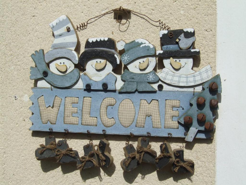 Les Glycines Bed and Breakfast Ury Εξωτερικό φωτογραφία